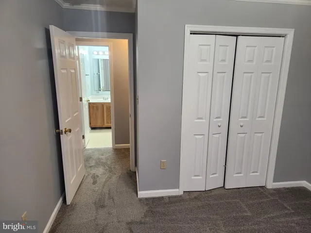 $1,800 | 121 Hampton Court, Winchester, VA 22601