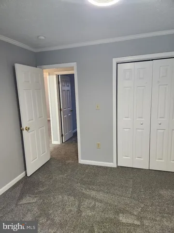 $1,800 | 121 Hampton Court, Winchester, VA 22601