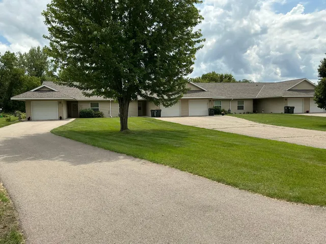 $169,900 | 740 6th Avenue Southeast, Glenwood, MN 56334