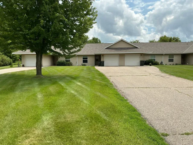 $169,900 | 740 6th Avenue Southeast, Glenwood, MN 56334