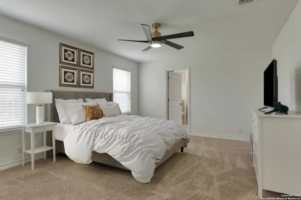 $1,925 | 8732 Ironwood Hill, San Antonio, TX 78254