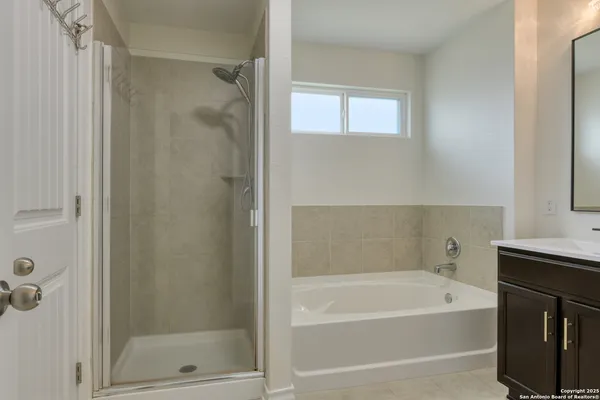 $1,925 | 8732 Ironwood Hill, San Antonio, TX 78254