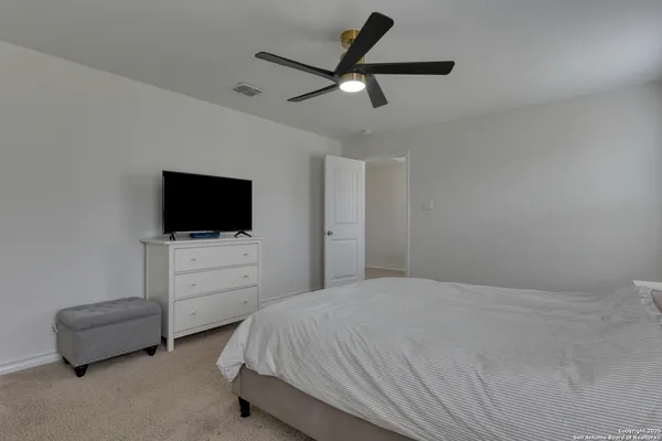 $1,925 | 8732 Ironwood Hill, San Antonio, TX 78254