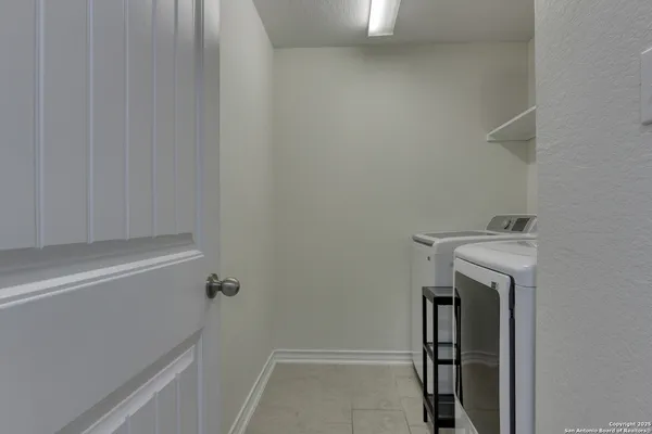$1,925 | 8732 Ironwood Hill, San Antonio, TX 78254