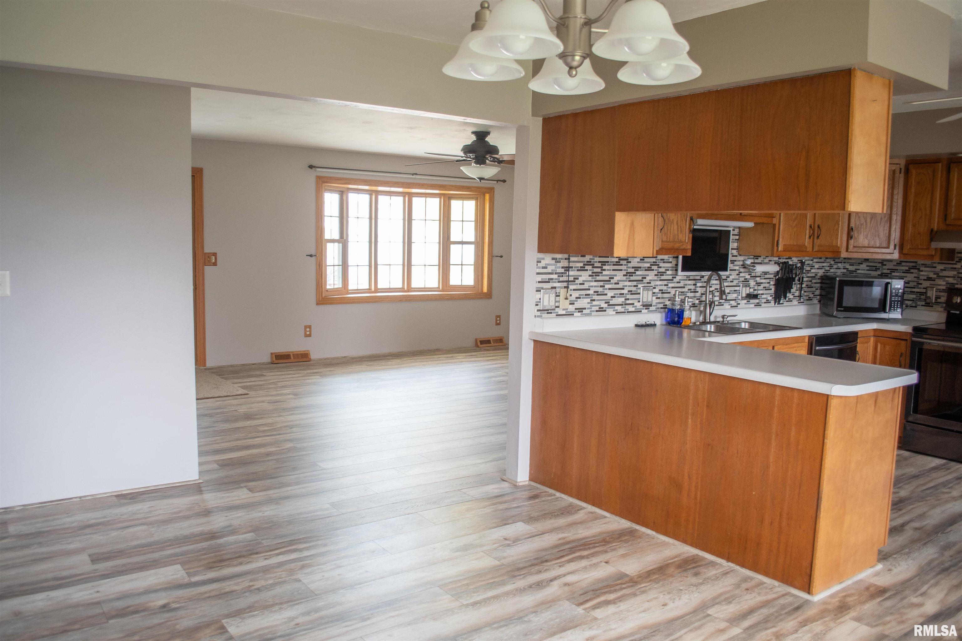 5678 David Road Erie, IL 61250 - Photo 12 of 39