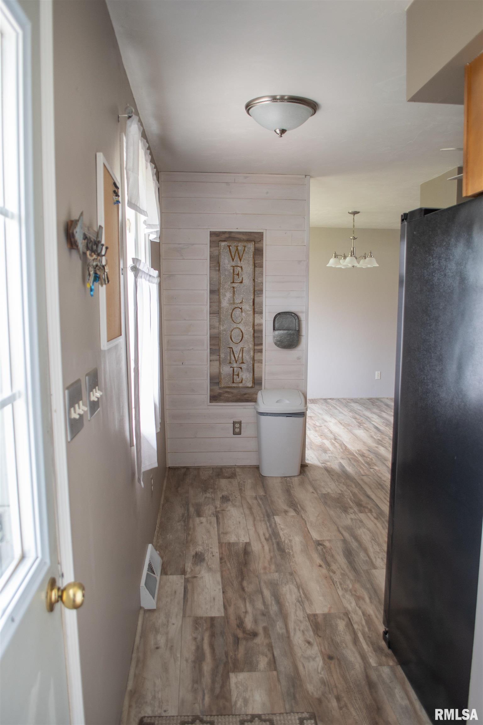 5678 David Road Erie, IL 61250 - Photo 14 of 39