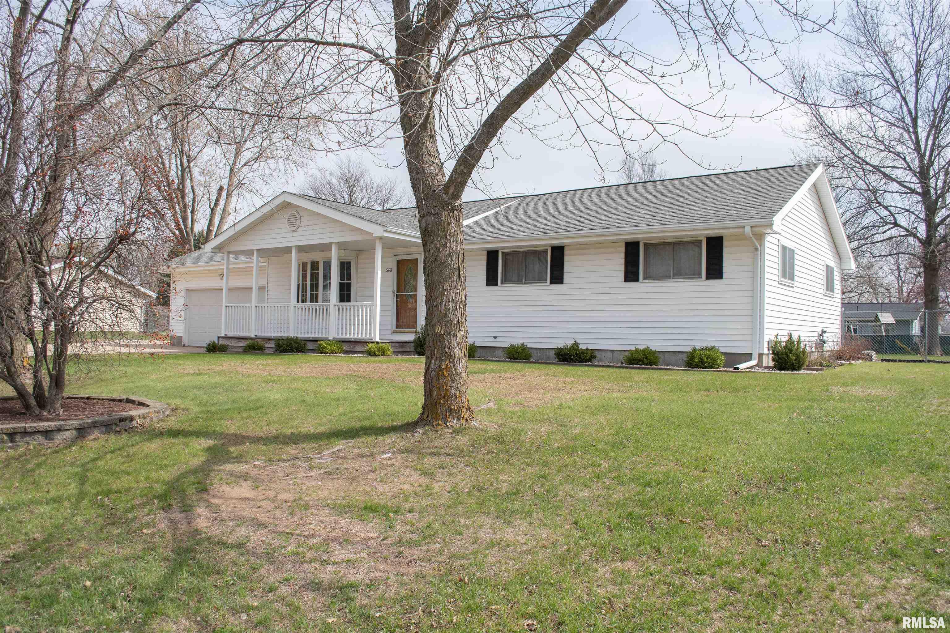 5678 David Road Erie, IL 61250 - Photo 3 of 39
