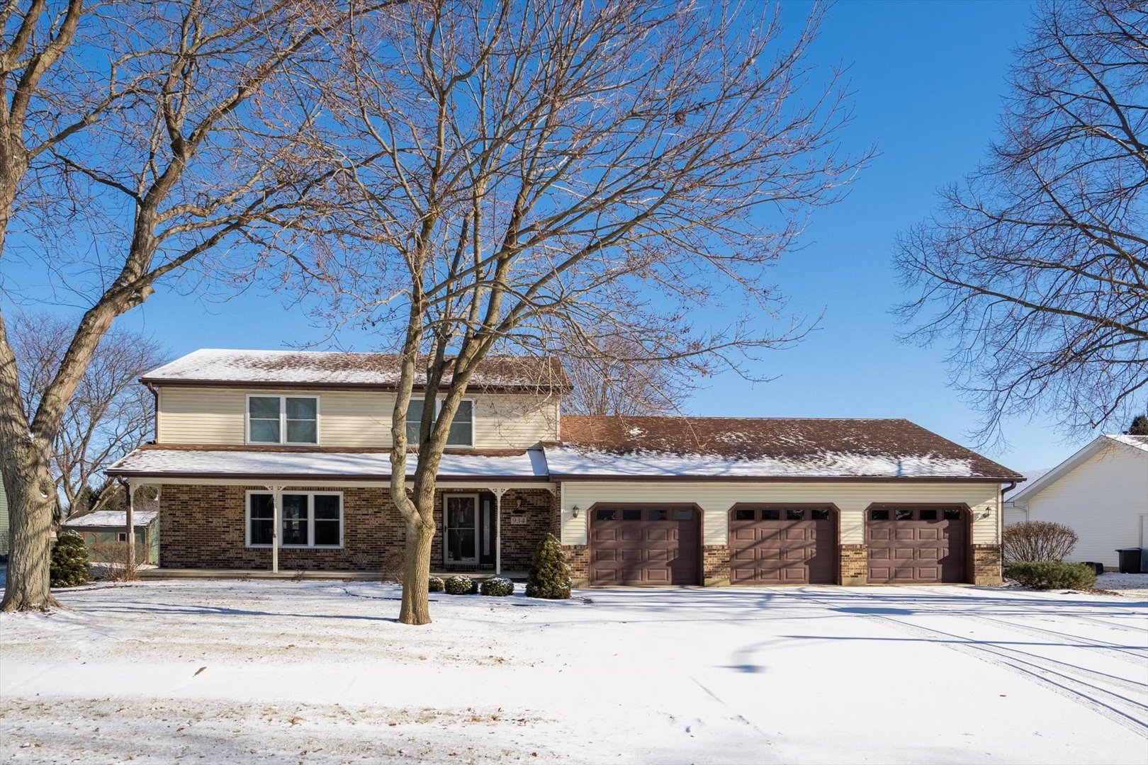 934 Karen Road Sandwich, IL 60548 - Photo 1 of 26 Gallery Image 1