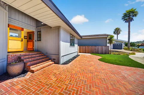 $3,450,000 | 16 St Lucia Place, Tiburon, CA 94920