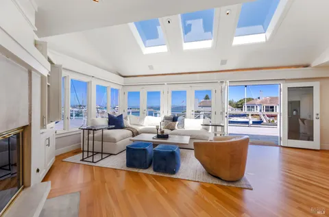 $3,450,000 | 16 St Lucia Place, Tiburon, CA 94920