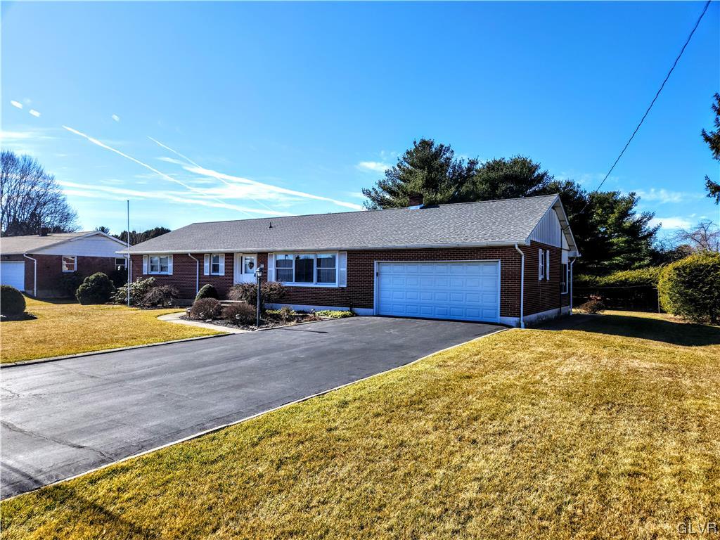 593 Cherry Road Northampton, PA 18067 - Photo 3 of 35 Gallery Image 3