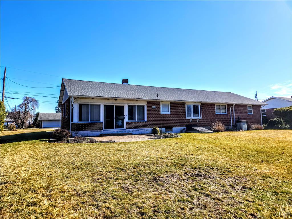 593 Cherry Road Northampton, PA 18067 - Photo 4 of 35 Gallery Image 4