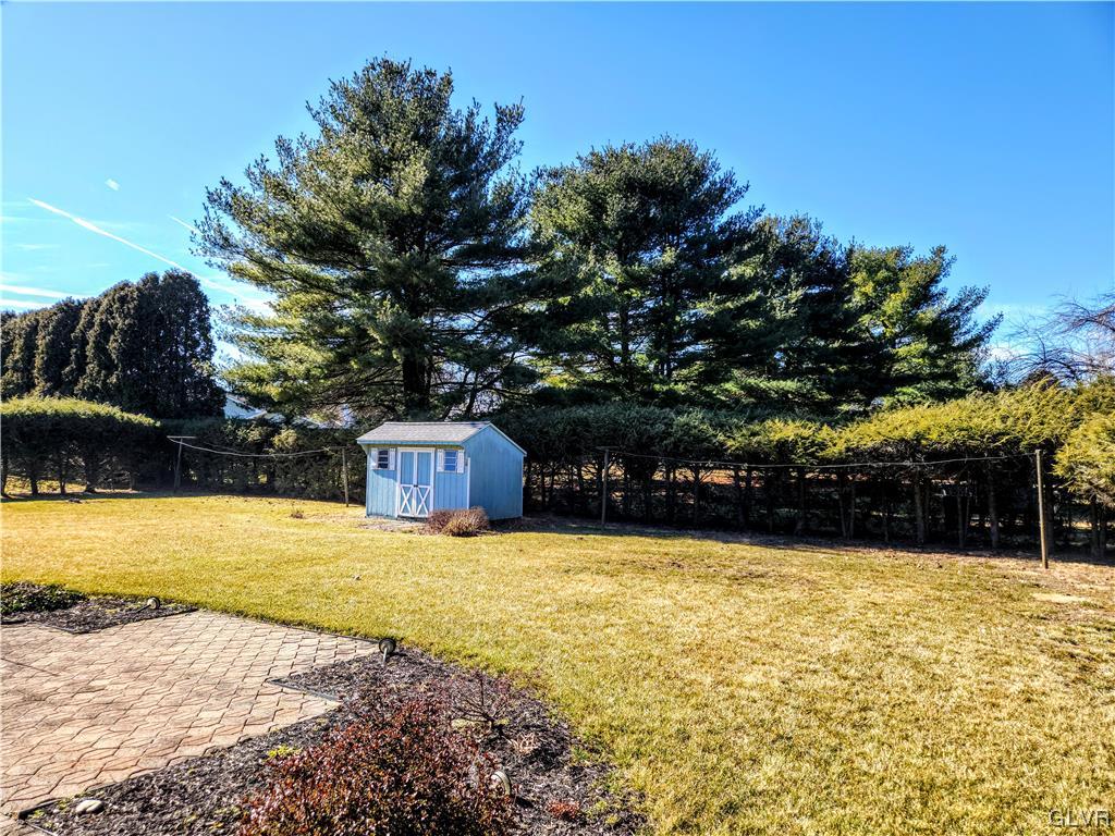 593 Cherry Road Northampton, PA 18067 - Photo 7 of 35 Gallery Image 7