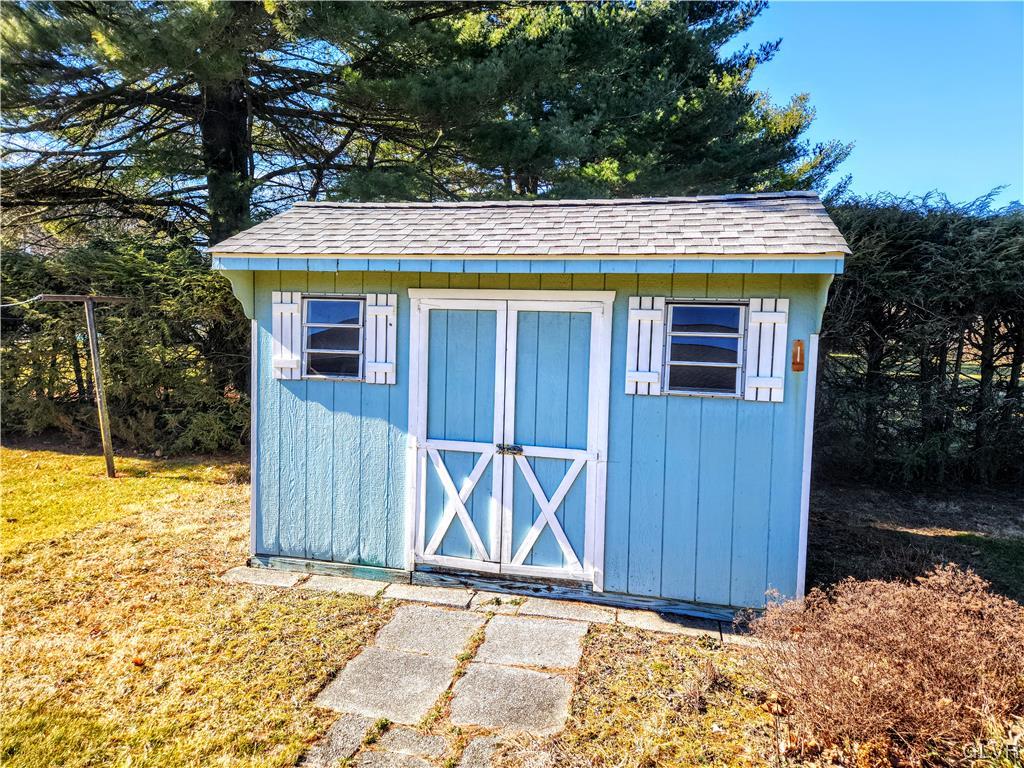 593 Cherry Road Northampton, PA 18067 - Photo 8 of 35 Gallery Image 8