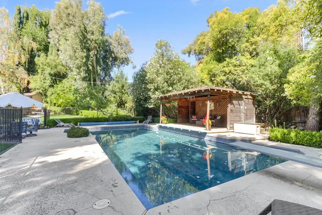 $1,185,000 | 760 Cortlandt Drive, Sacramento, CA 95864