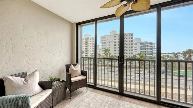 $692,000 | 11 Sunset Drive, Unit 303, Sarasota, FL 34236