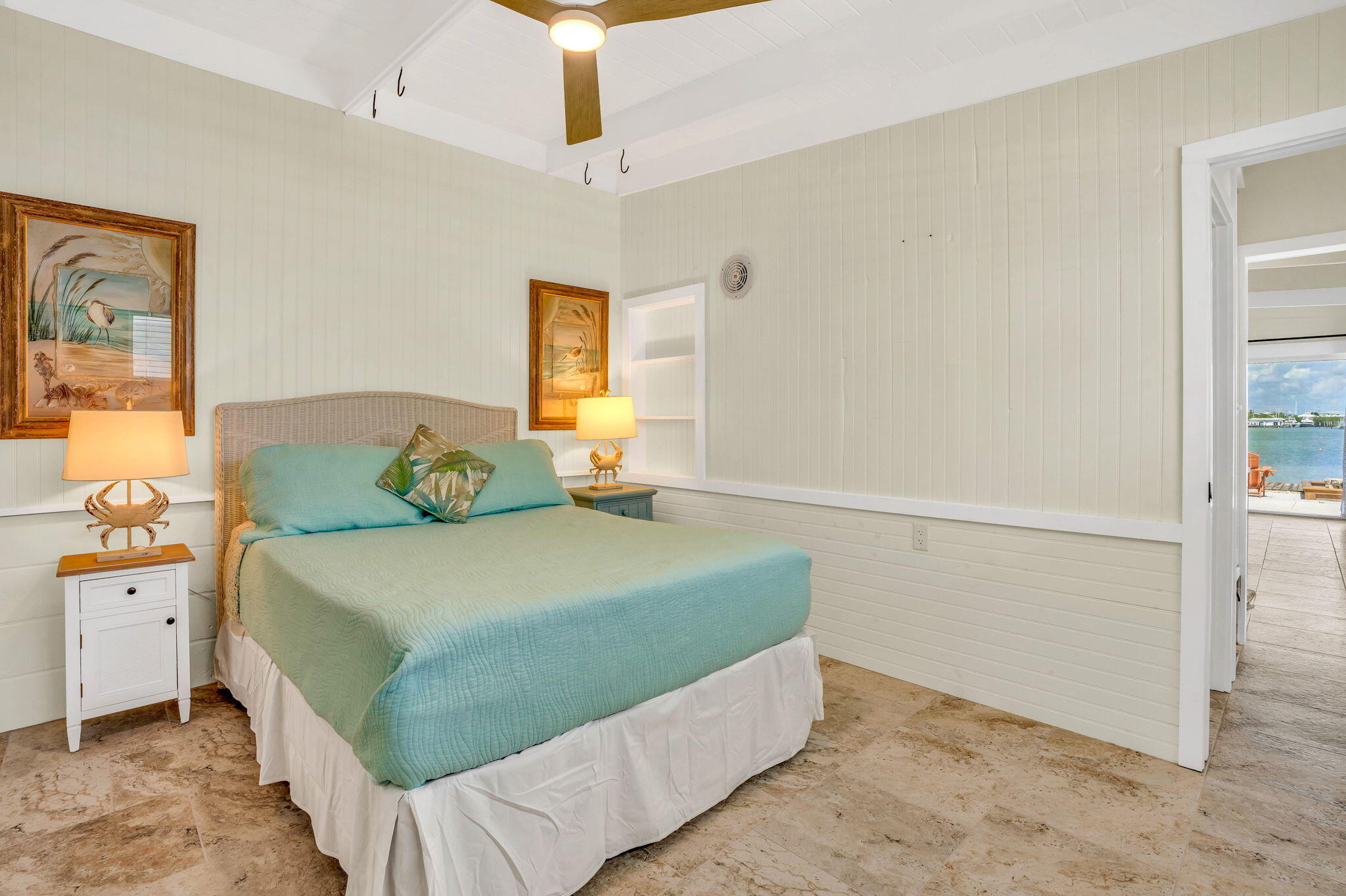 41 Sadowski Causeway Key Colony Beach, FL 33051 - Photo 22 of 40 a bedroom with a bed and a window