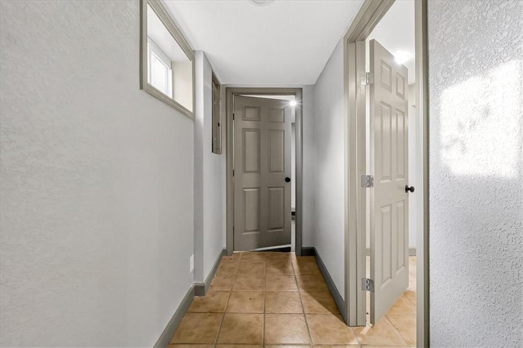 403 Northeast Howard Street Lee's Summit, MO 64063 - Photo 20 of 30