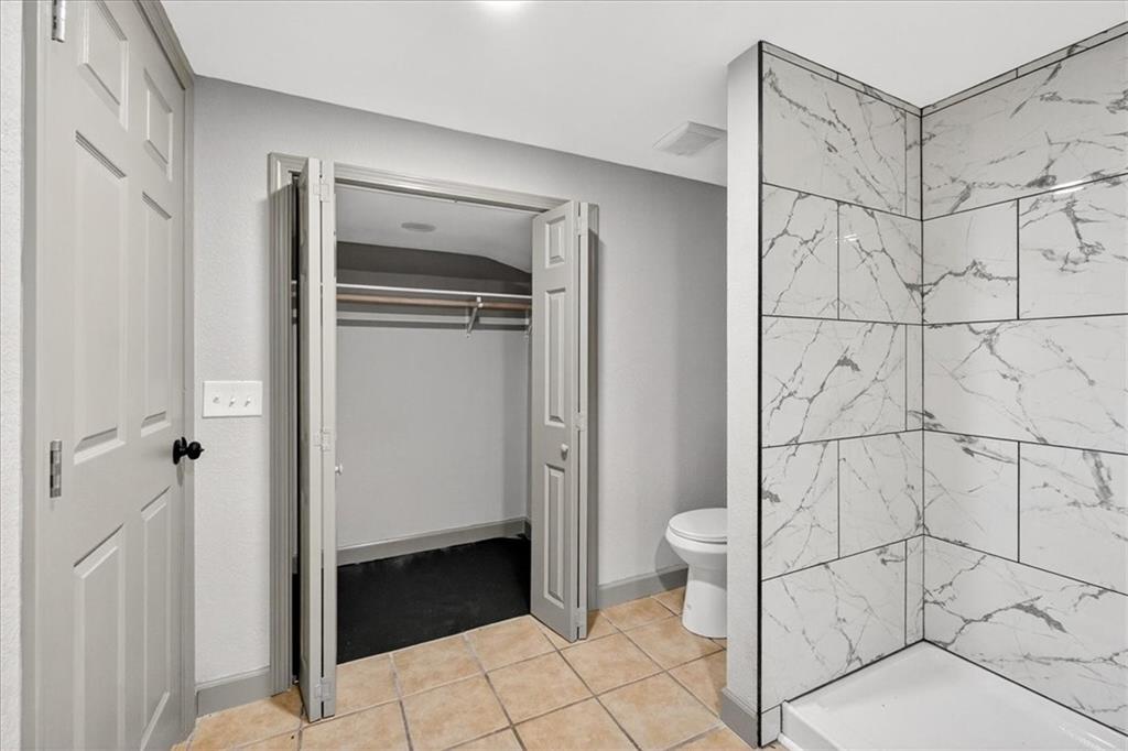 403 Northeast Howard Street Lee's Summit, MO 64063 - Photo 24 of 30