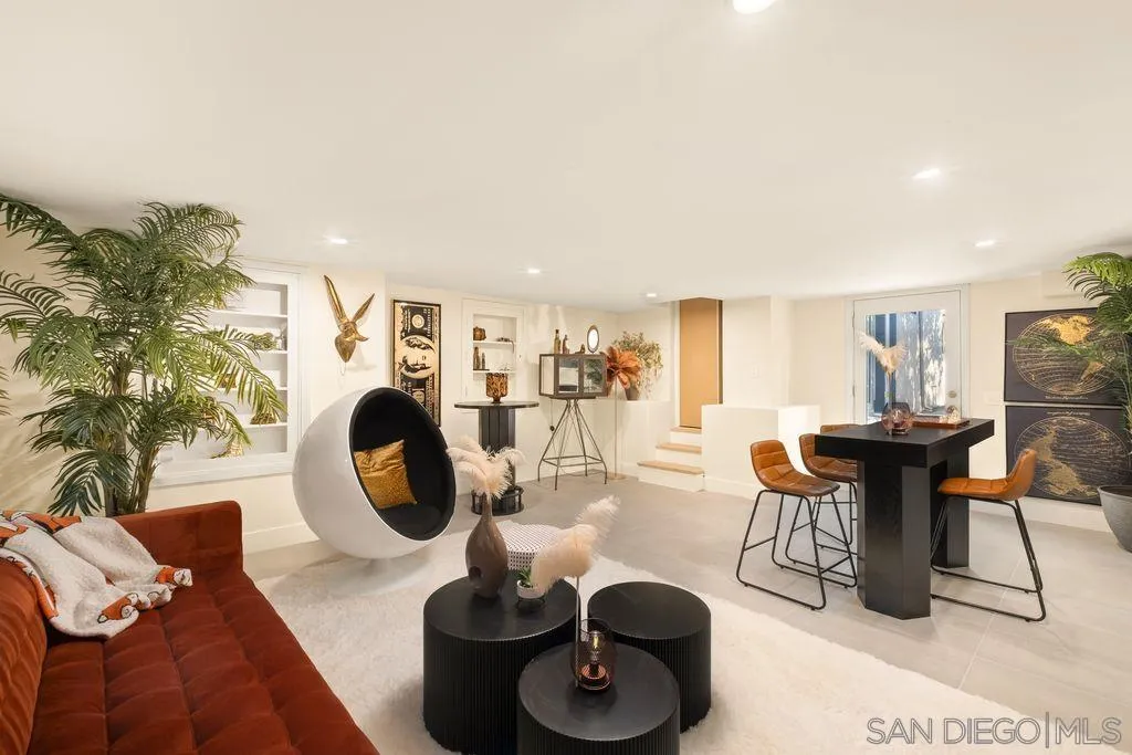 526 Saxony Road Encinitas, CA 92024 - Photo 22 of 30 Gallery Image 22