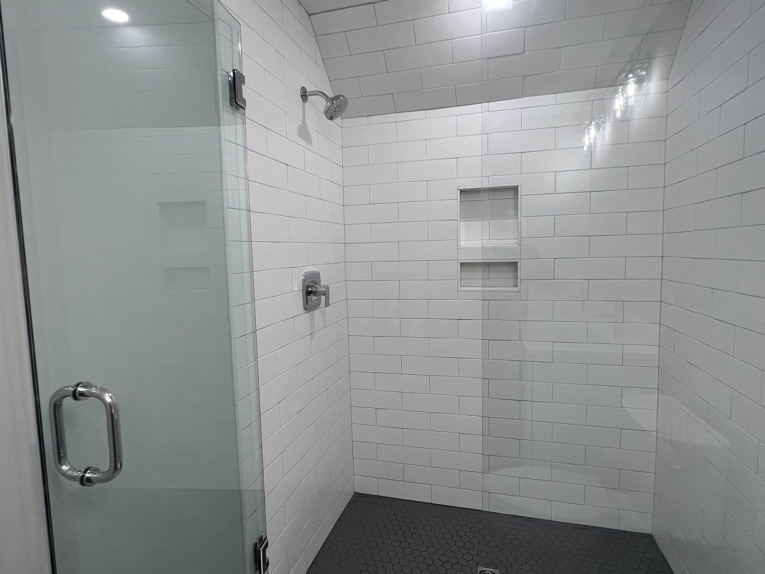 43 Green Road, Unit 35 Newmarket, NH 03857 - Photo 15 of 27 Gallery Image 15