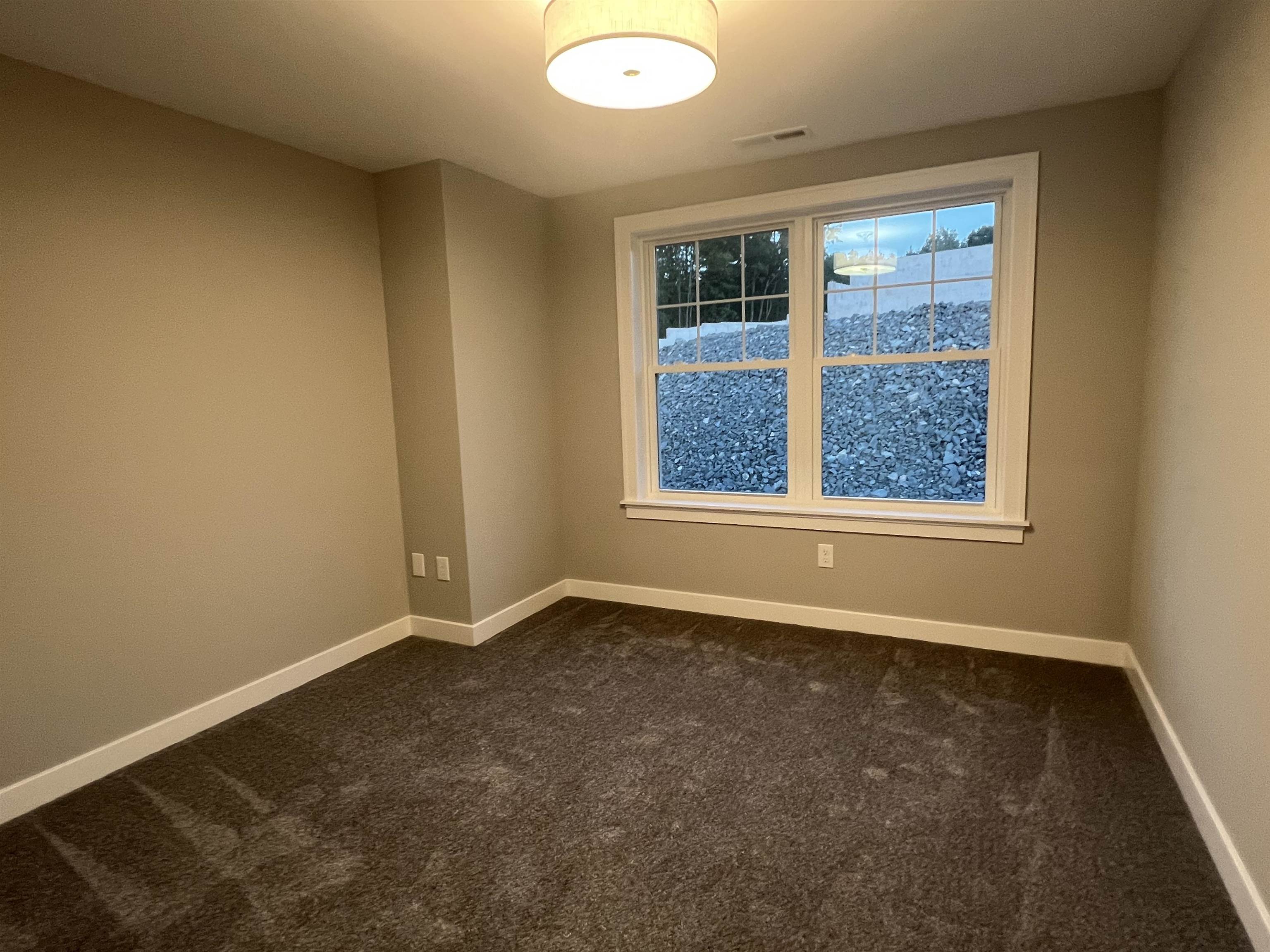 43 Green Road, Unit 35 Newmarket, NH 03857 - Photo 20 of 27 Gallery Image 20