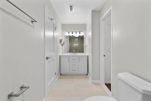 $529,000 | 25 2nd Street, Unit B4, Stamford, CT 06905