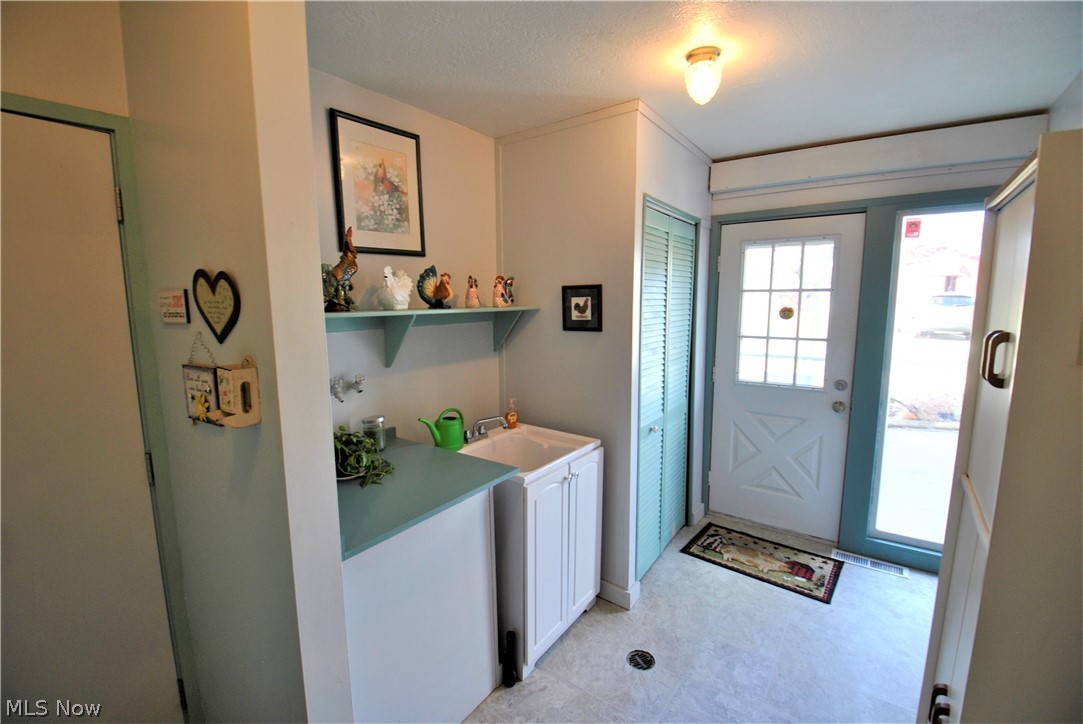 4970 Beach Road Medina, OH 44256 - Photo 22 of 35 Gallery Image 22