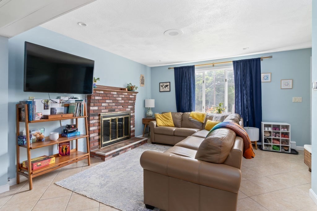 36 Brookside Avenue, Unit 36 Dedham, MA 02026 - Photo 7 of 20