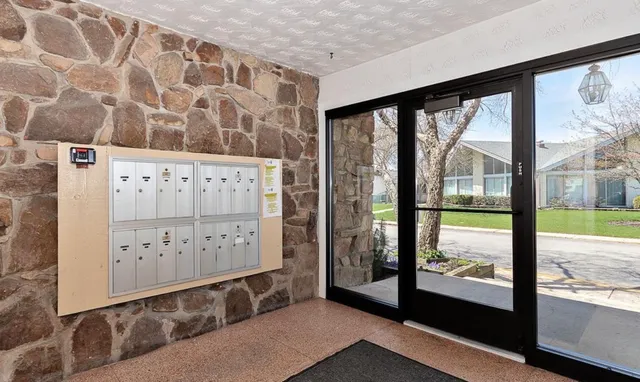 a view of a large window with an outdoor view