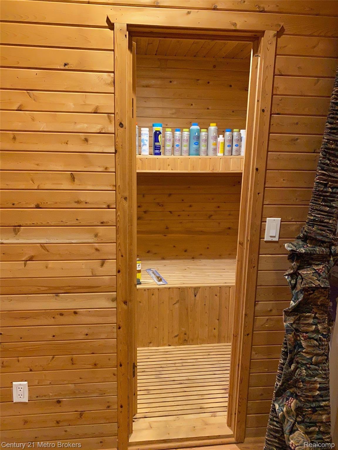 13120 North Lewis Road Clio, MI 48420 - Photo 18 of 29 IMG_0790D.jpg