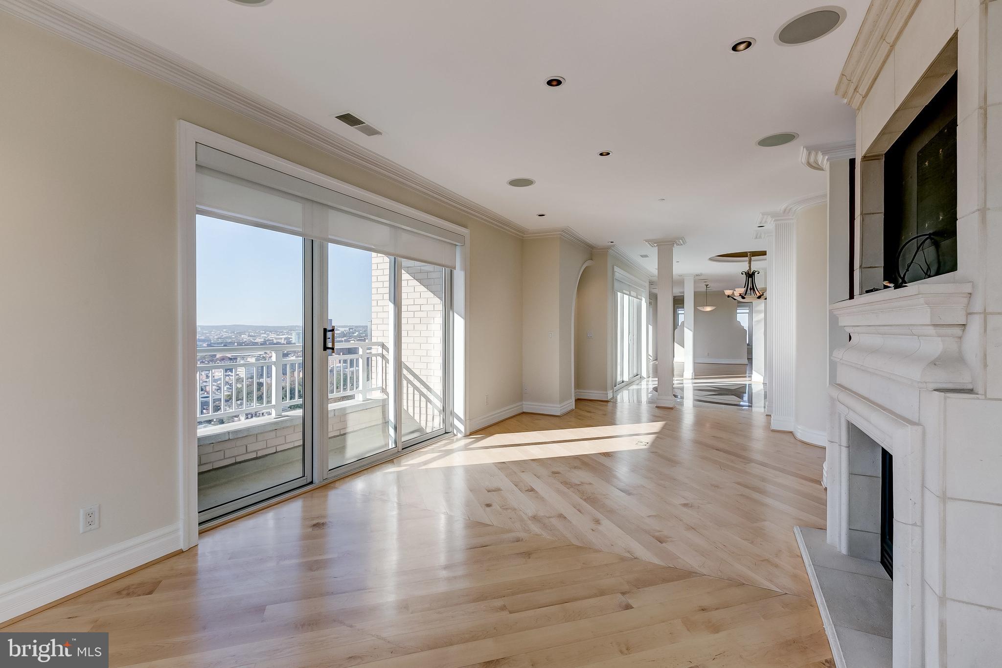 100 Harborview Drive, Unit PH4C Baltimore, MD 21230 - Photo 13 of 115