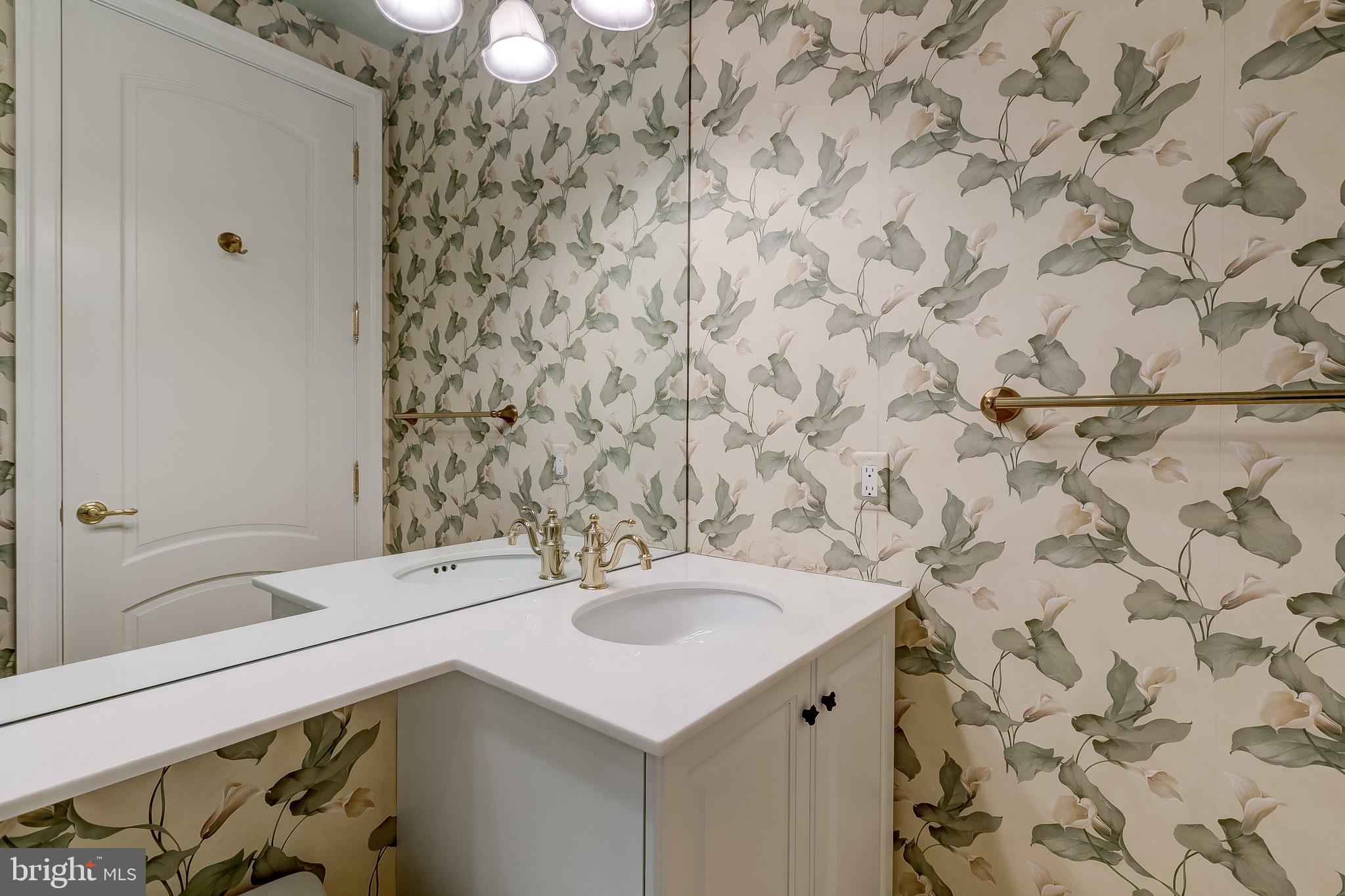 100 Harborview Drive, Unit PH4C Baltimore, MD 21230 - Photo 84 of 115