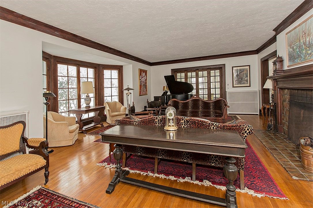 2251 Coventry Road Cleveland Heights, OH 44118 - Photo 6 of 35