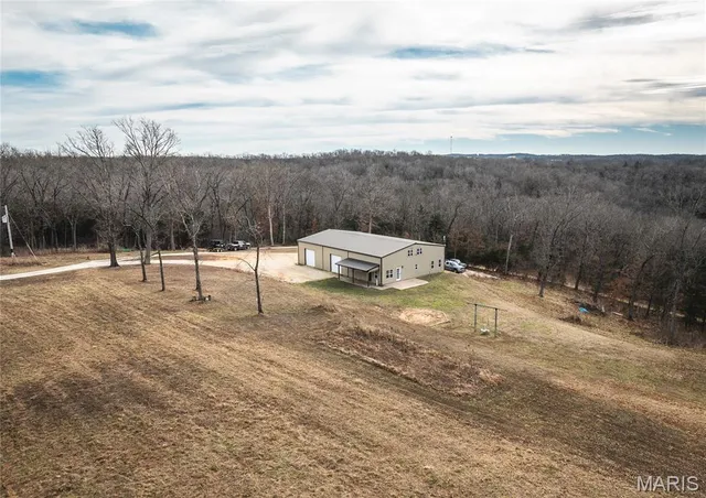 $486,000 | 4331 Highway 63, Freeburg, MO 65035
