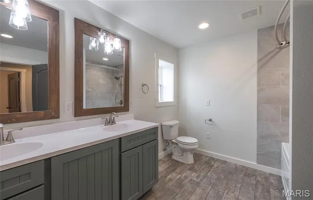 $486,000 | 4331 Highway 63, Freeburg, MO 65035