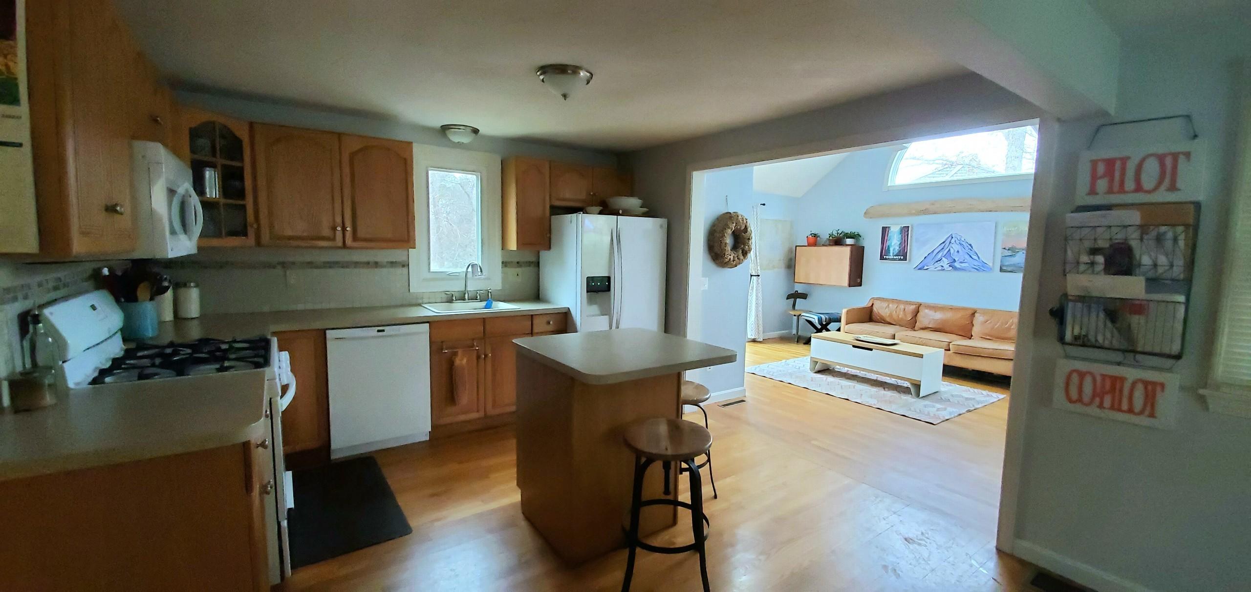 15 Prince Path Sandwich, MA 02563 - Photo 5 of 17 Wolhaupter_14284_P05_141924
