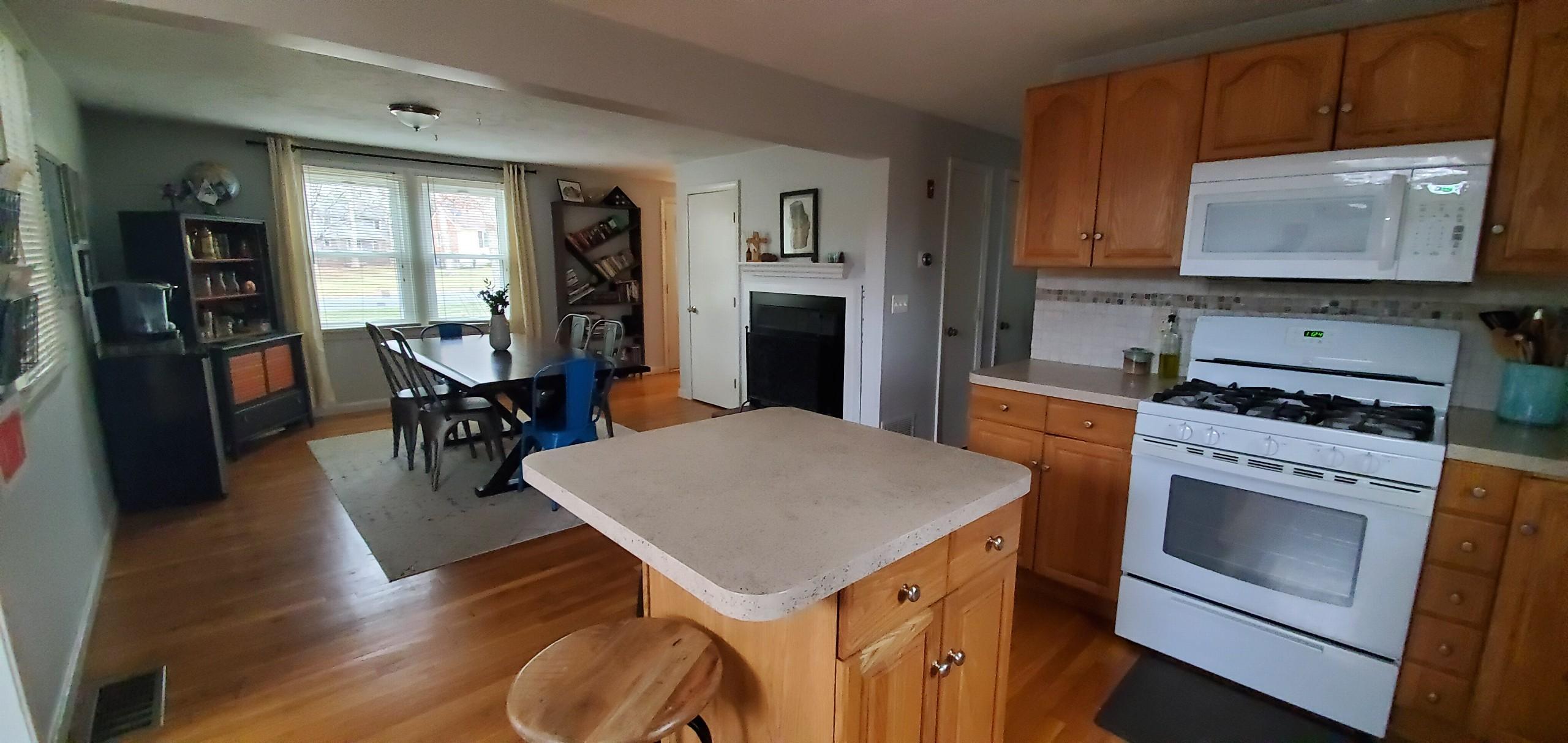 15 Prince Path Sandwich, MA 02563 - Photo 6 of 17 Wolhaupter_14284_P06_141925