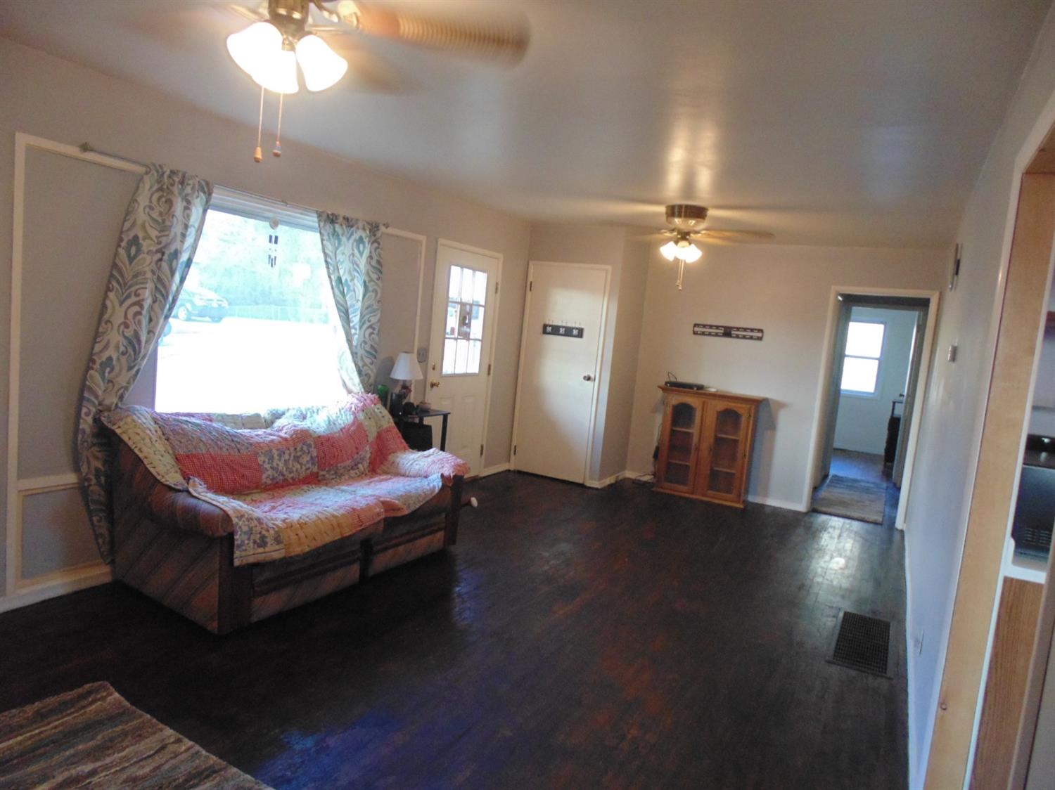 740 Randy Avenue Lawrenceburg, IN 47025 - Photo 3 of 12 Gallery Image 3