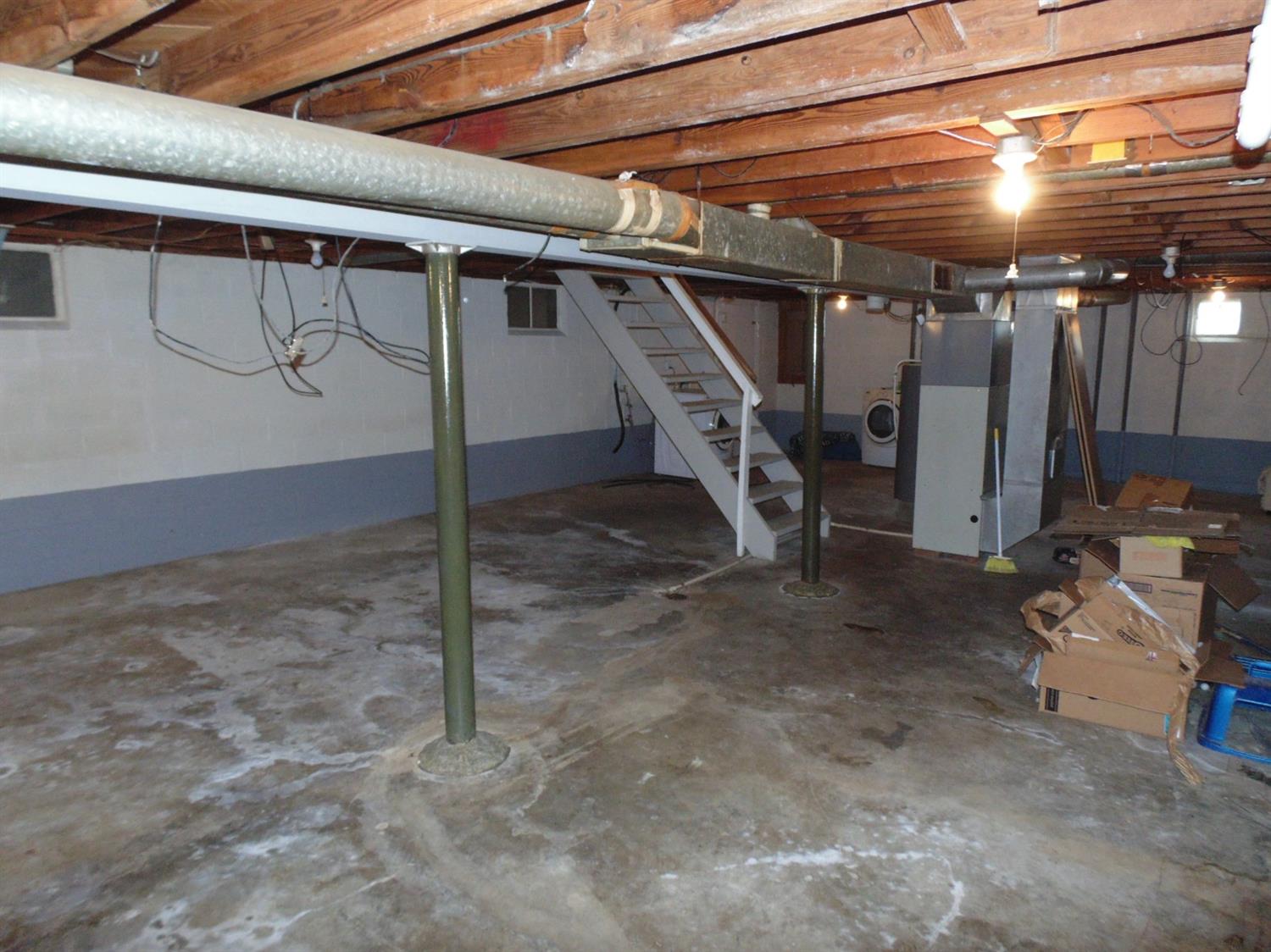 740 Randy Avenue Lawrenceburg, IN 47025 - Photo 9 of 12 Gallery Image 9