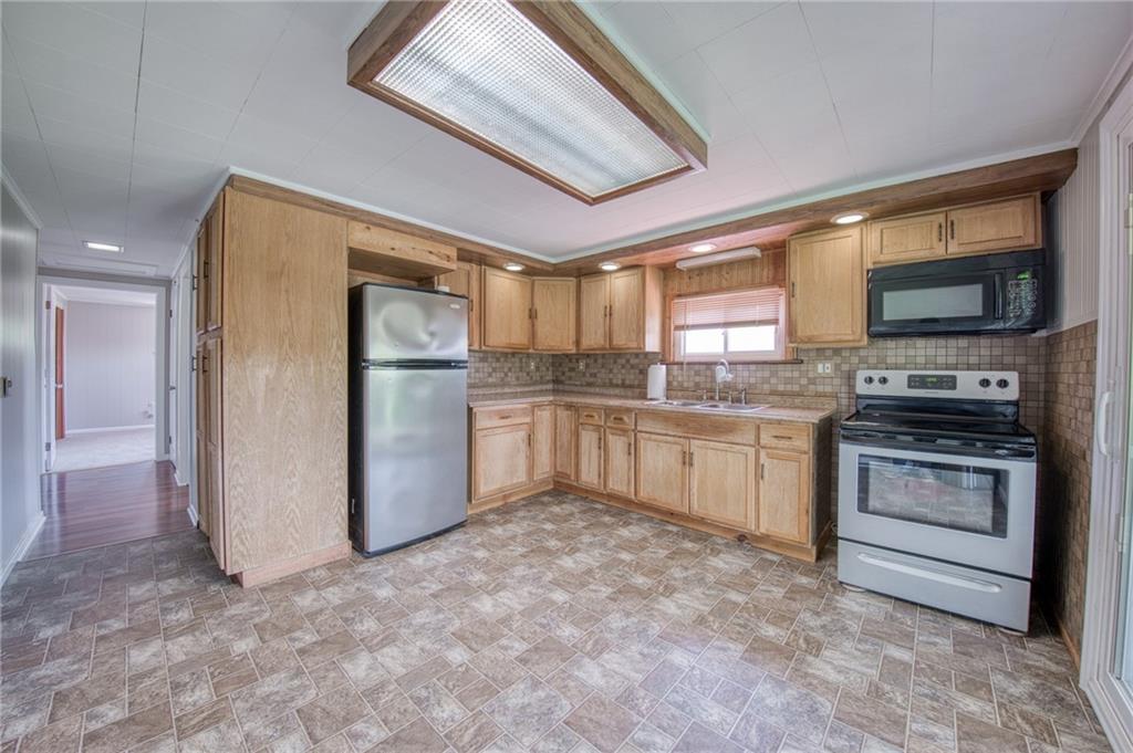 713 York Run Road Smithfield, PA 15478 - Photo 26 of 50