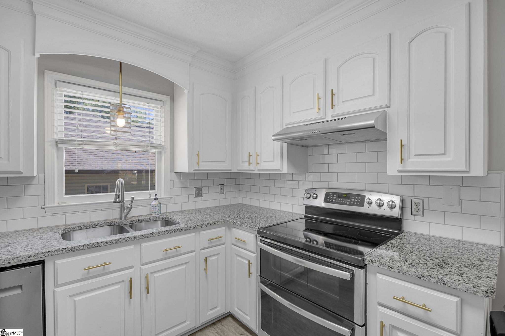 209 Tollgate Road Simpsonville, SC 29681 - Photo 11 of 38