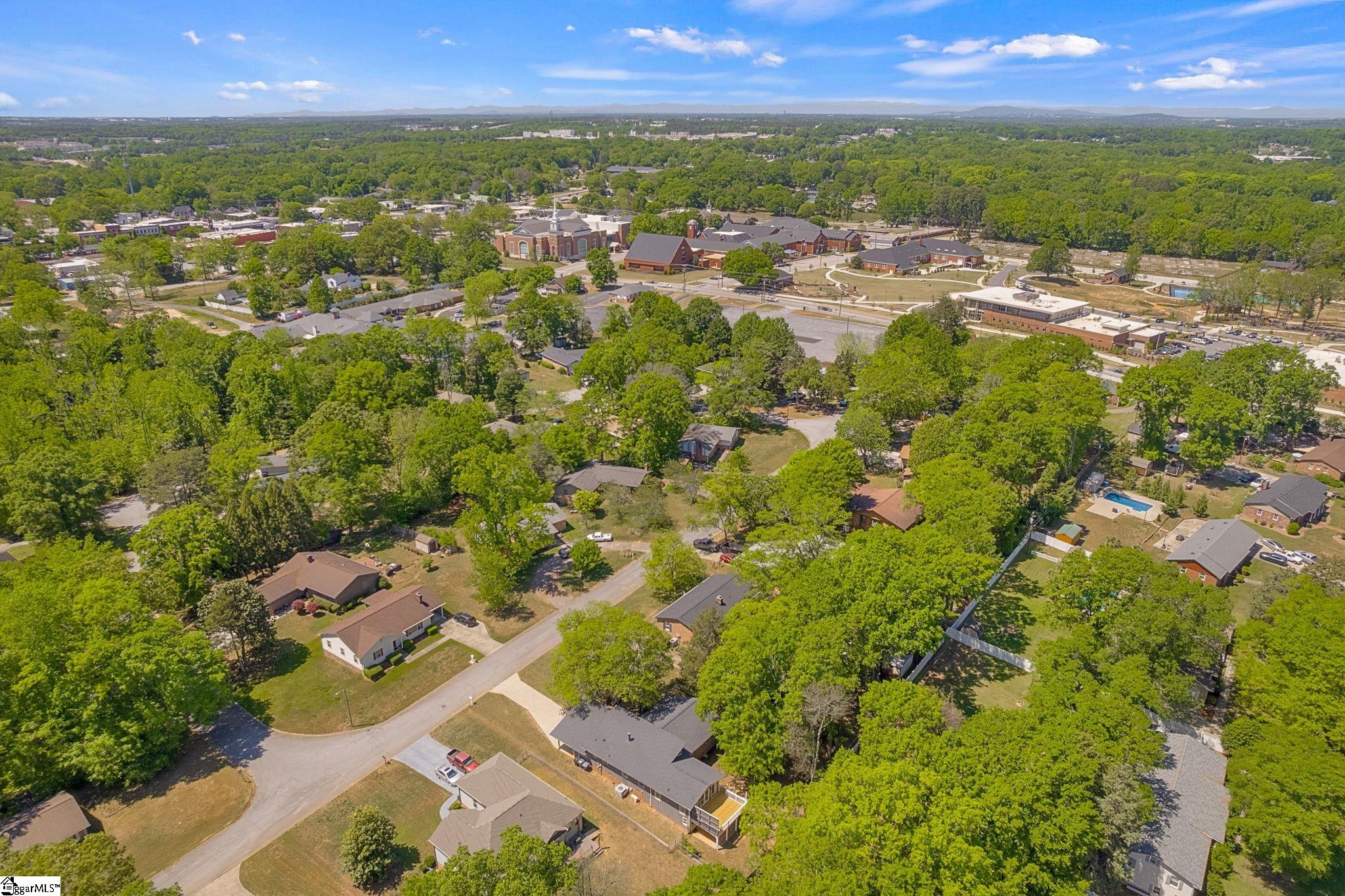 209 Tollgate Road Simpsonville, SC 29681 - Photo 37 of 38