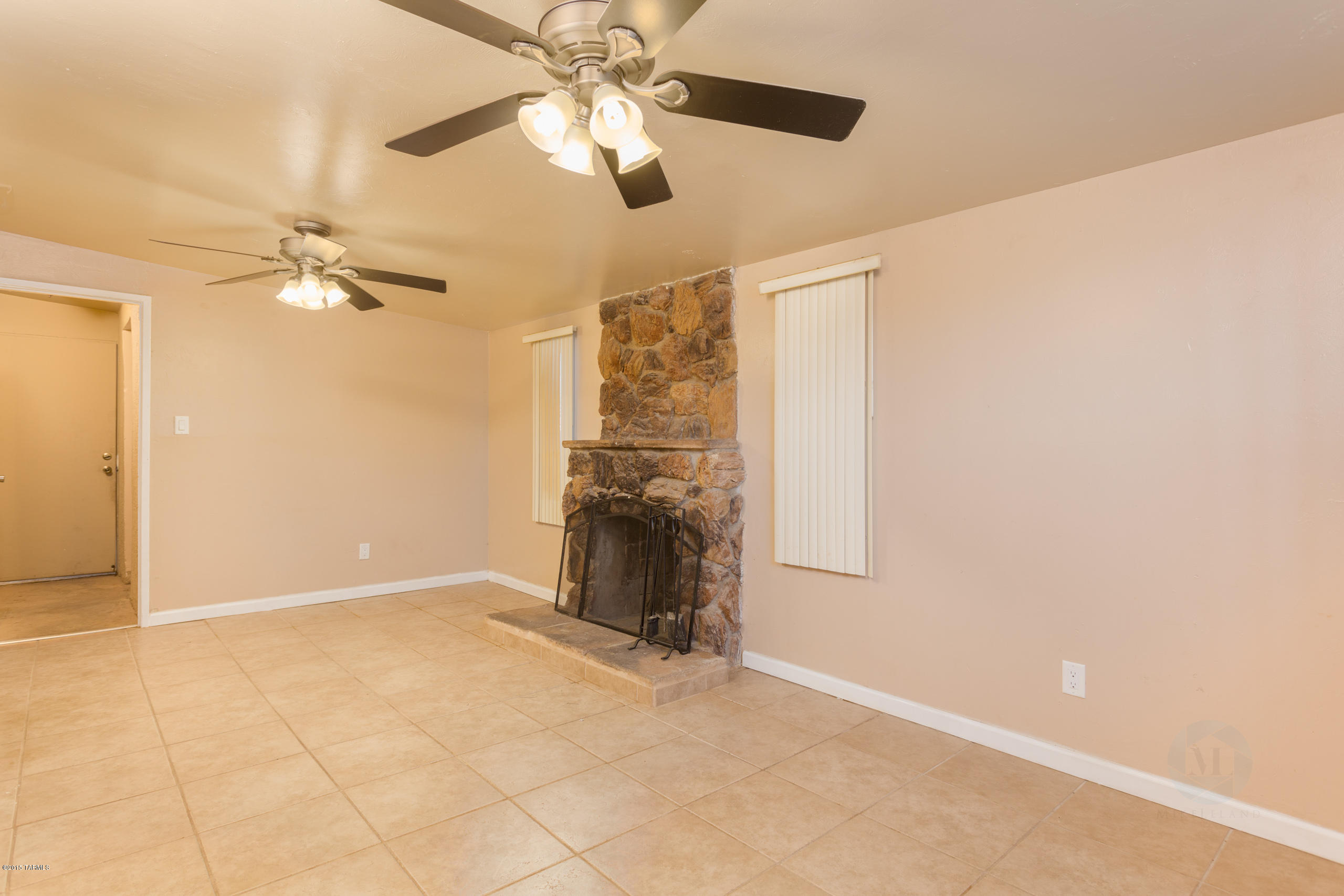 18 East Elvado Road Tucson, AZ 85756 - Photo 9 of 21 Gallery Image 9