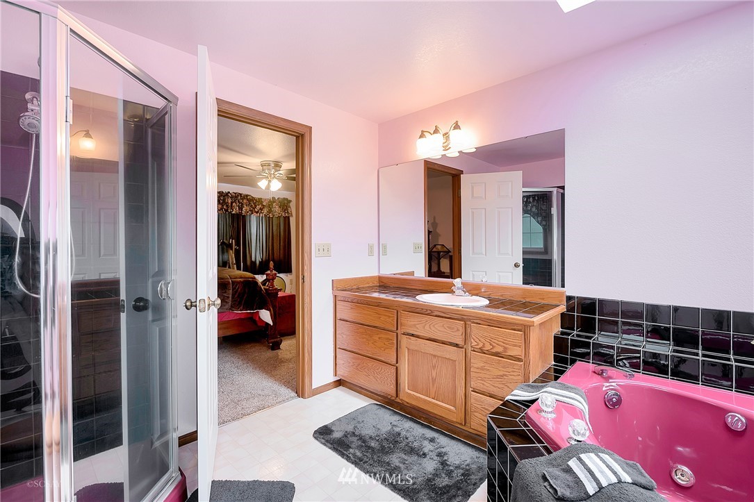 3470 Mountain View Road Ferndale, WA 98248 - Photo 17 of 24 Gallery Image 17