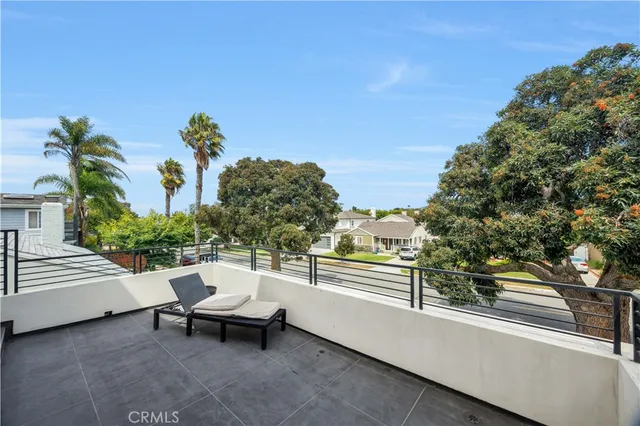 $25,000 | 332 Avenue East, Redondo Beach, CA 90277