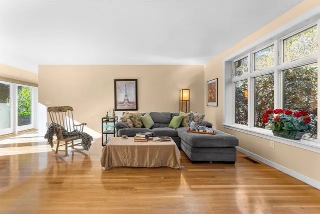 $2,399,000 | 84 Davison Drive, Lincoln, MA 01773