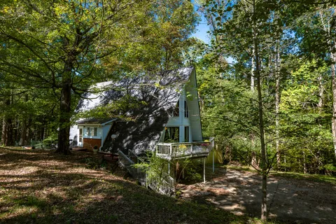 a view of a outdoor space