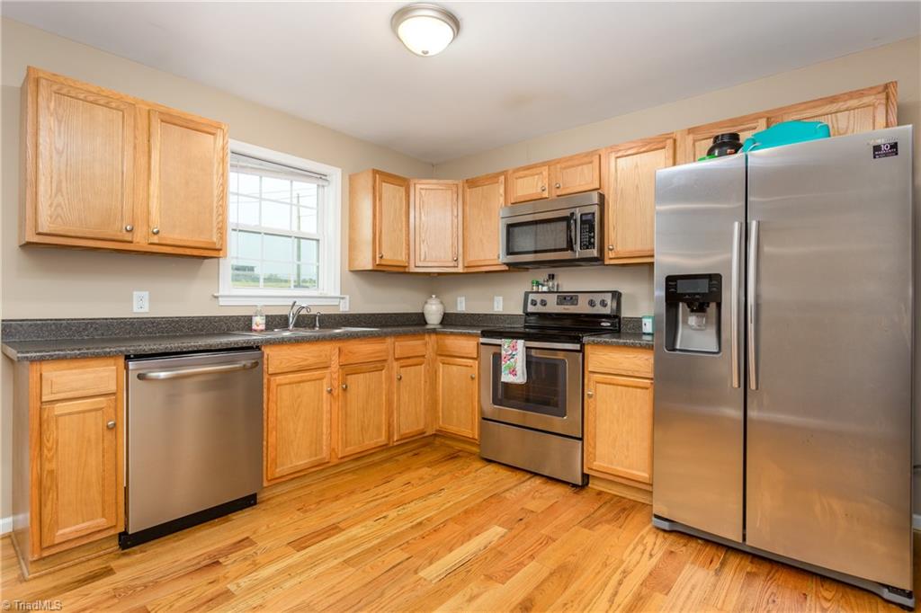 3510 Tyro Road Lexington, NC 27295 - Photo 6 of 31