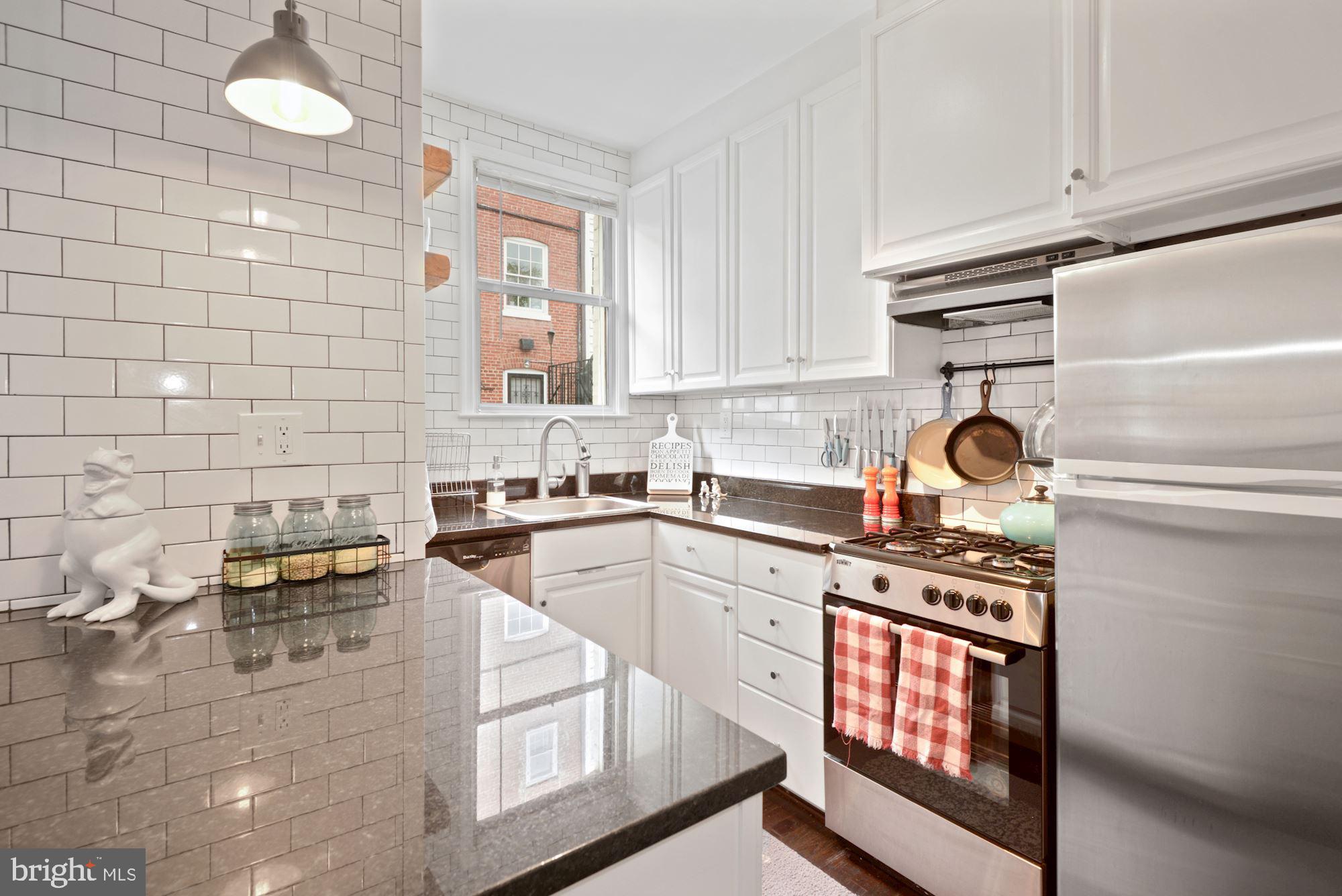 1828 Riggs Place Northwest, Unit 2 Washington, DC 20009 - Photo 3 of 16 Gallery Image 3